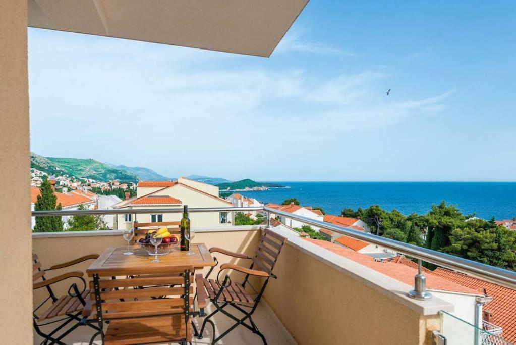 Apartment Belvedere With Magnificent Sea View Terrace Dubrovnik Eksteriør bilde